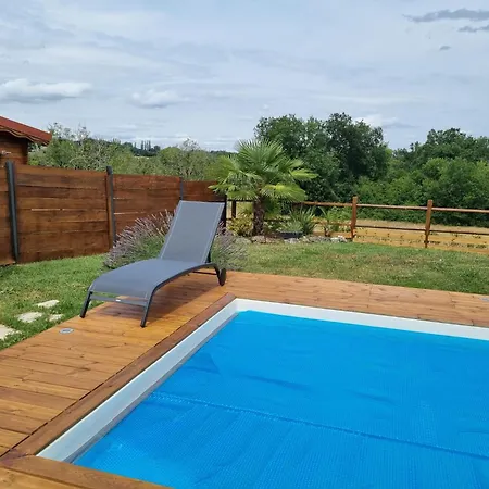 1 Newlook Holiday home Trelissac