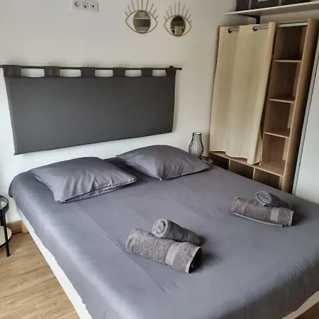 Newlook 1 4* Trélissac