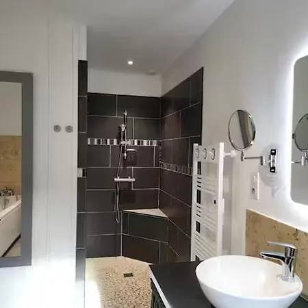 Newlook 1 Maison d'hôtes